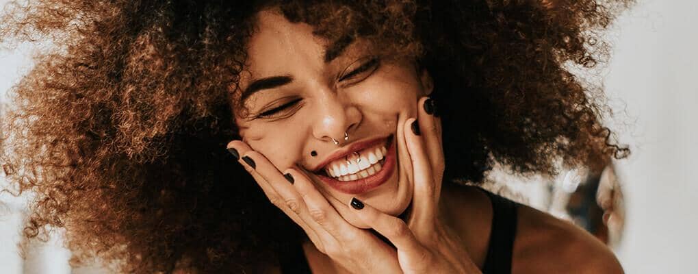 8 Health Benefits for Women Who Use Sex Toys